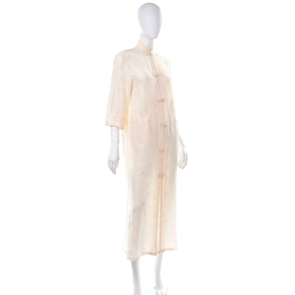 1960s Ivory Silk Chinese Long Housecoat or Cheongsam Size S/M