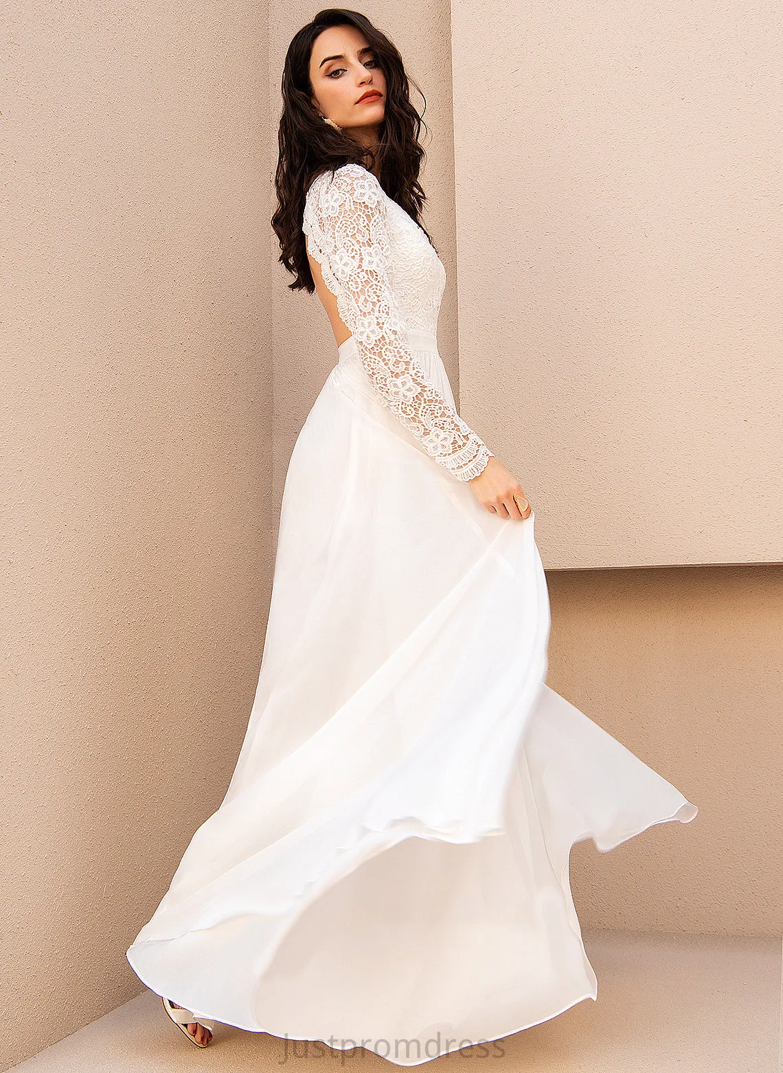 A-Line Carmen Dress Wedding Dresses Floor-Length Wedding V-neck Chiffon