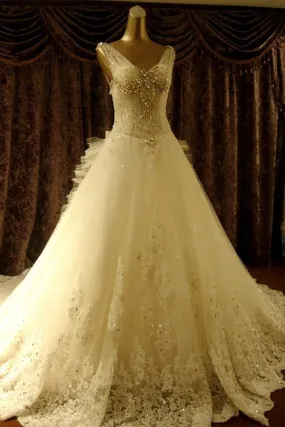 Anneprom High Quality Floor-Length V-Neck Beading Chapel Train Wedding Dresses APW0077