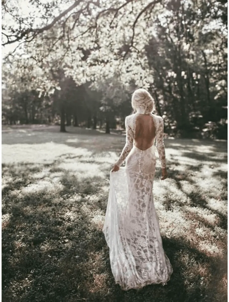 Beach Wedding Dresses Court Train Mermaid / Trumpet Long Sleeve High Neck Lace With Appliques Solid Color&nbsp;