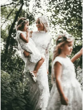 Beach Wedding Dresses Court Train Mermaid / Trumpet Long Sleeve High Neck Lace With Appliques Solid Color&nbsp;