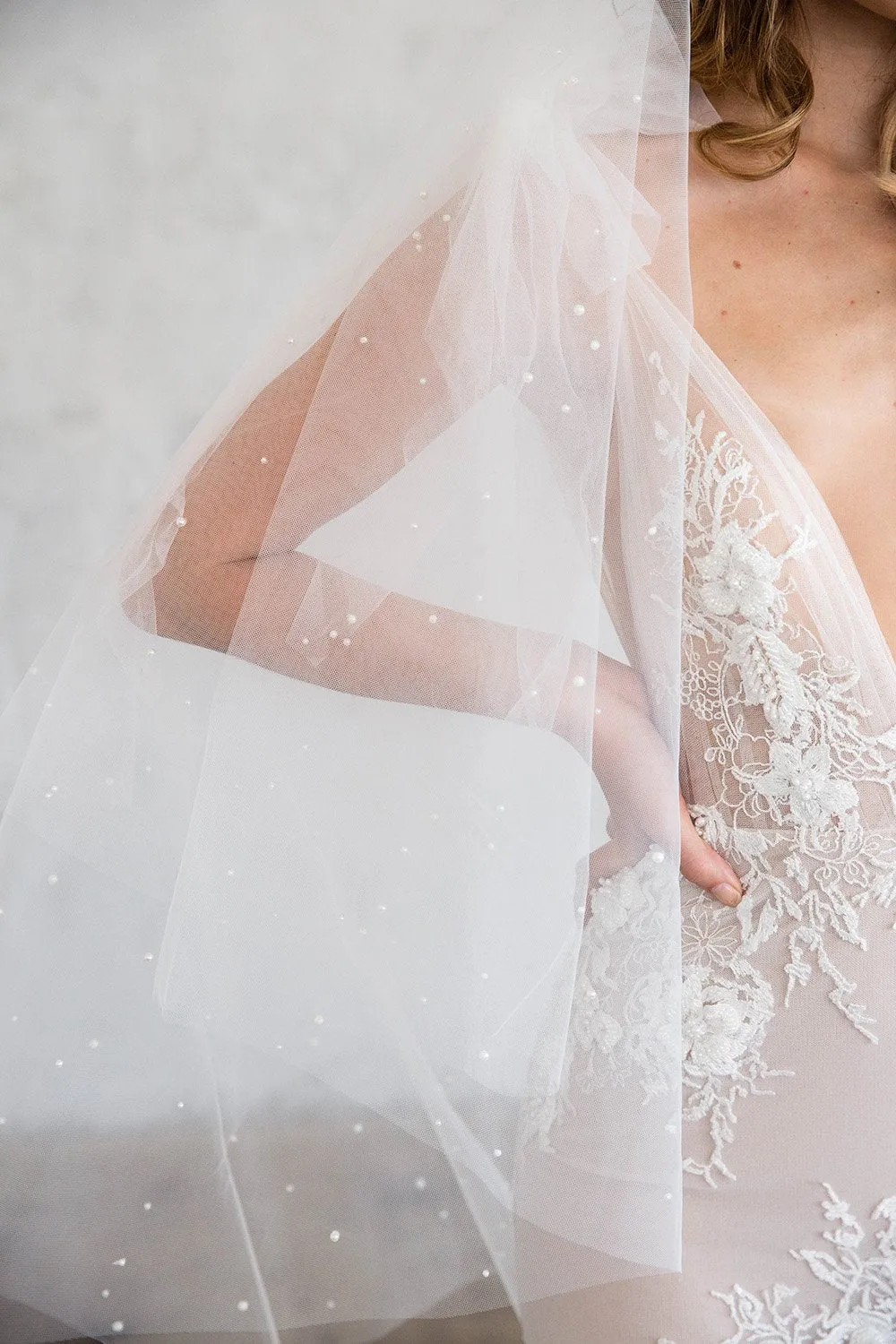 BLANCHE FINGERTIP VEIL WITH BLUSHER & SCATTERED PEARLS
