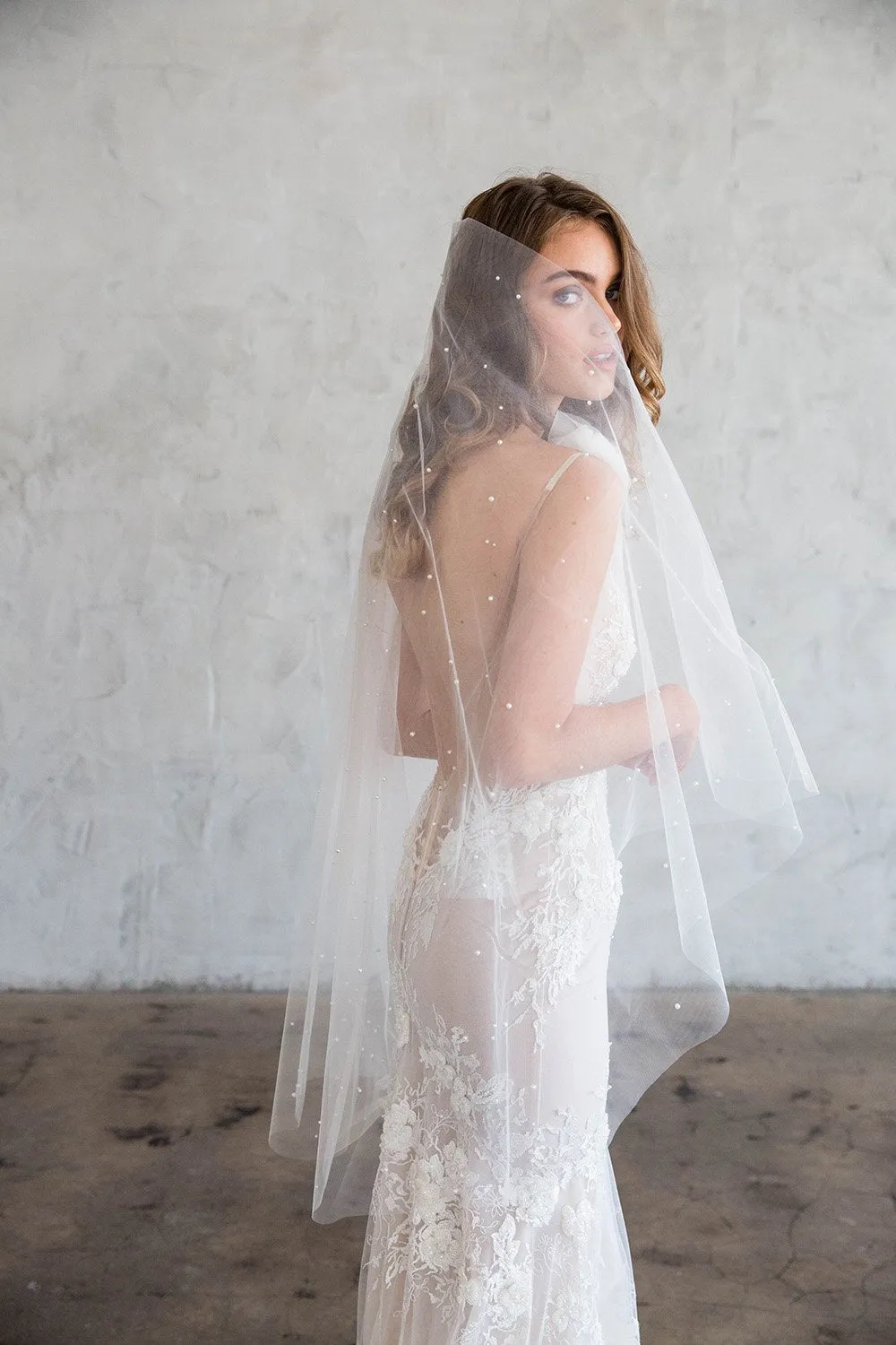BLANCHE FINGERTIP VEIL WITH BLUSHER & SCATTERED PEARLS
