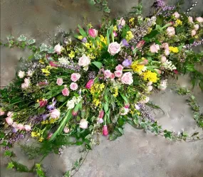 Cascading Coffin Spray