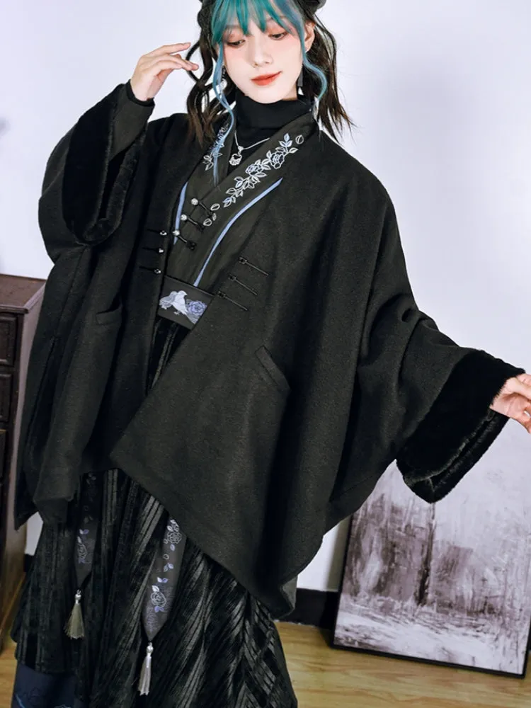 Chinese Style Embroidered Batwing Sleeve Shirt