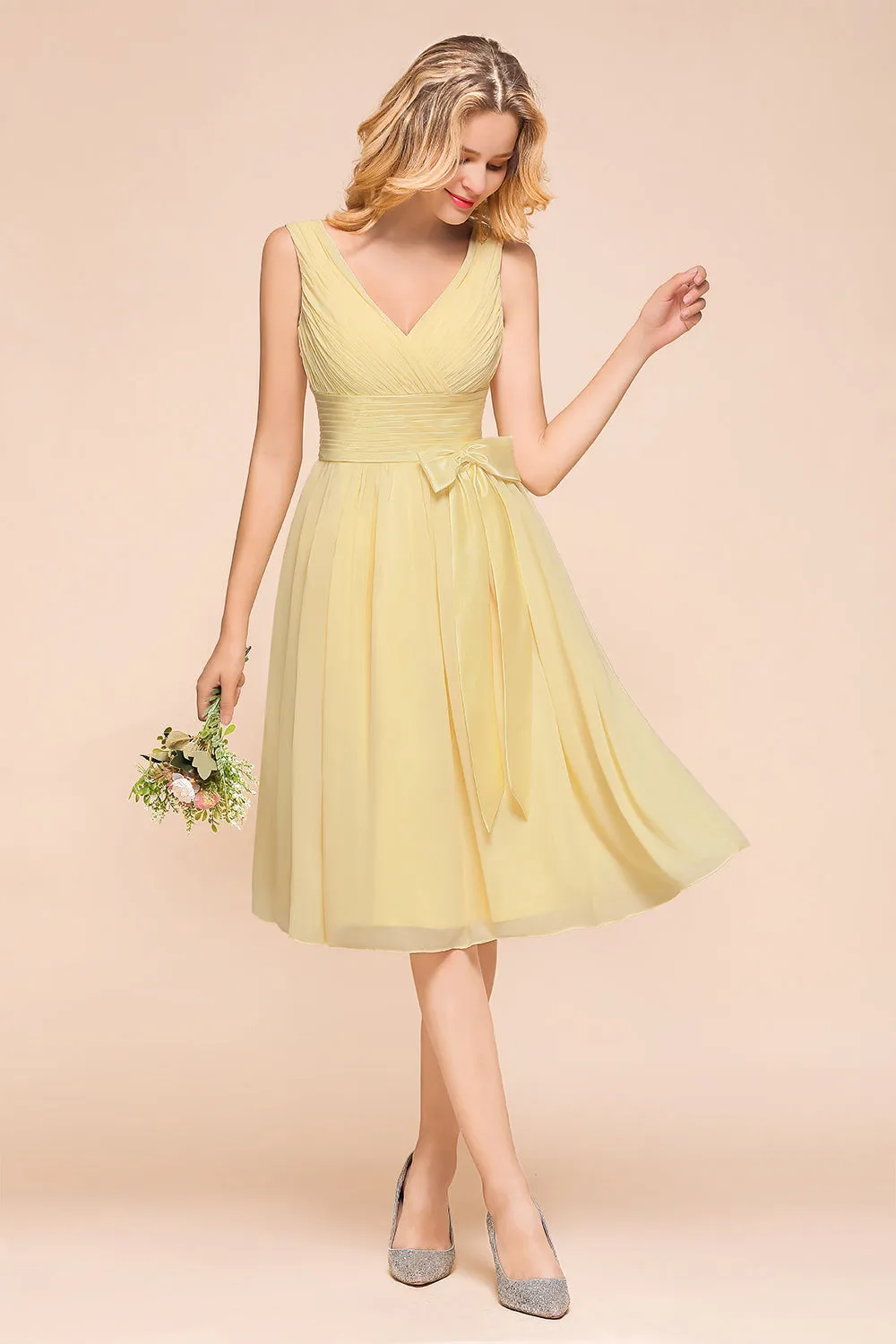 Classy Short A-line Chiffon Wide Straps V-neck Bridesmaid Dress With Bowknot