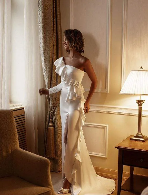Cochin White Wedding Dress