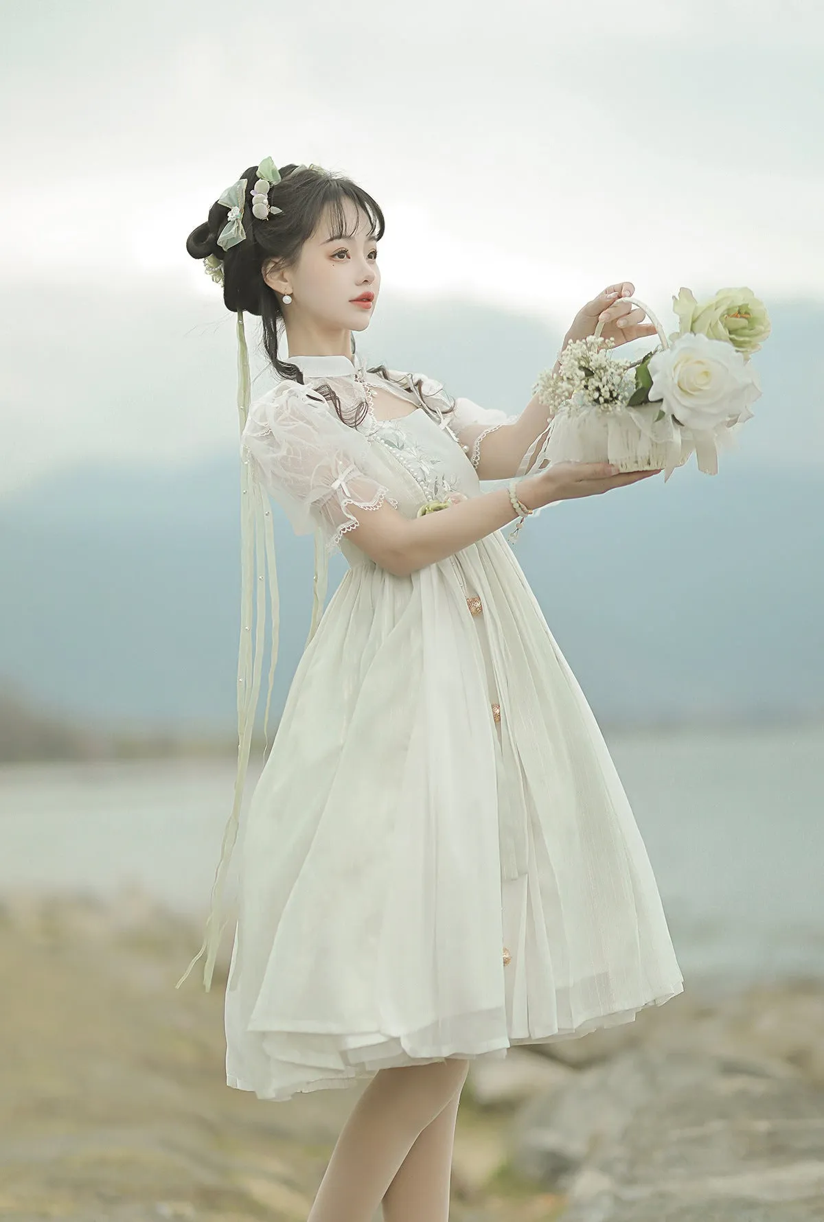 Cornfield Lolita~Wind Singing Lily~Qi Lolita Embroidered Dress Suit