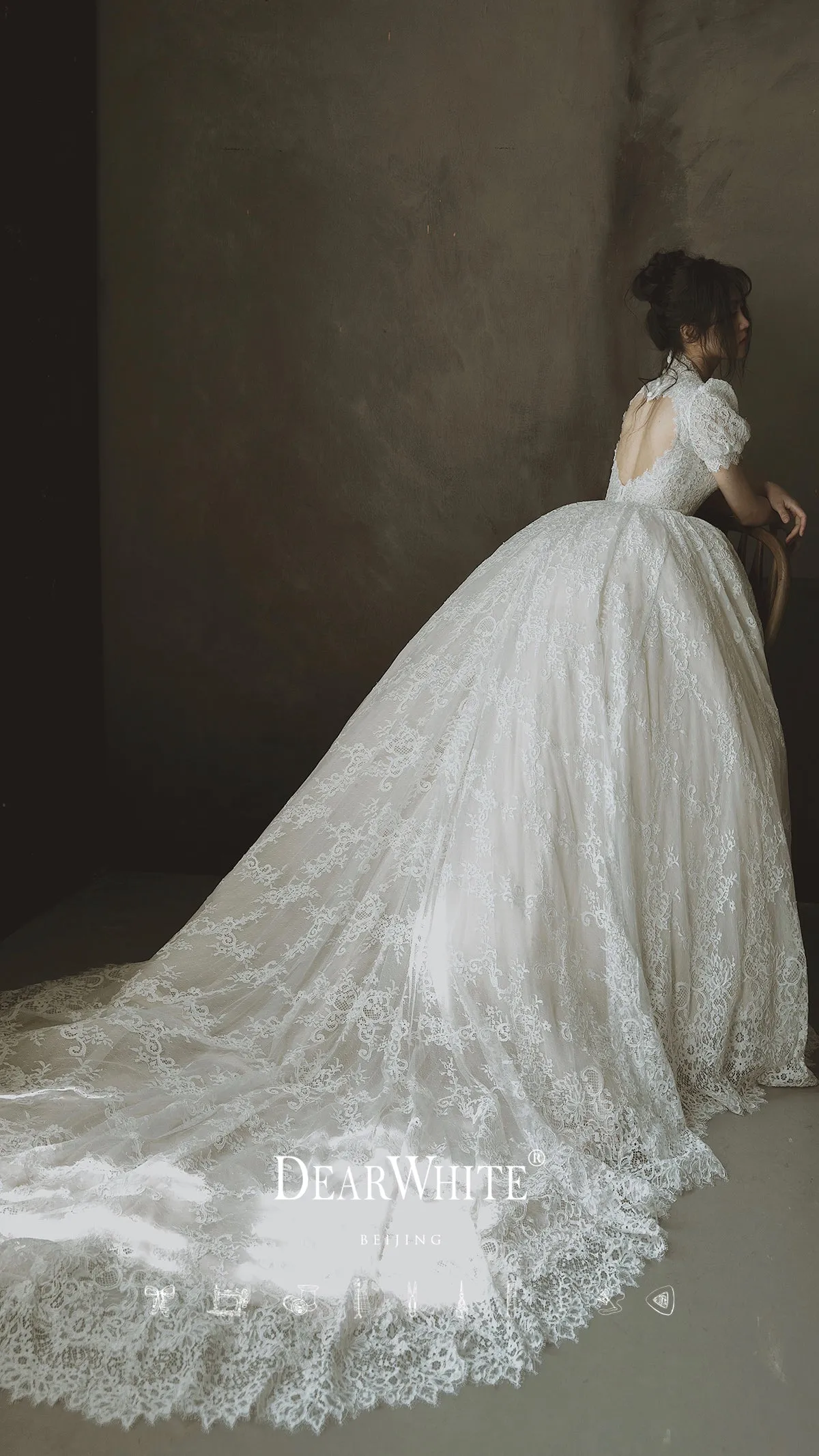 Early Spring 2023 heart original big trailing lace wedding bridal dress- Alice of Hearts