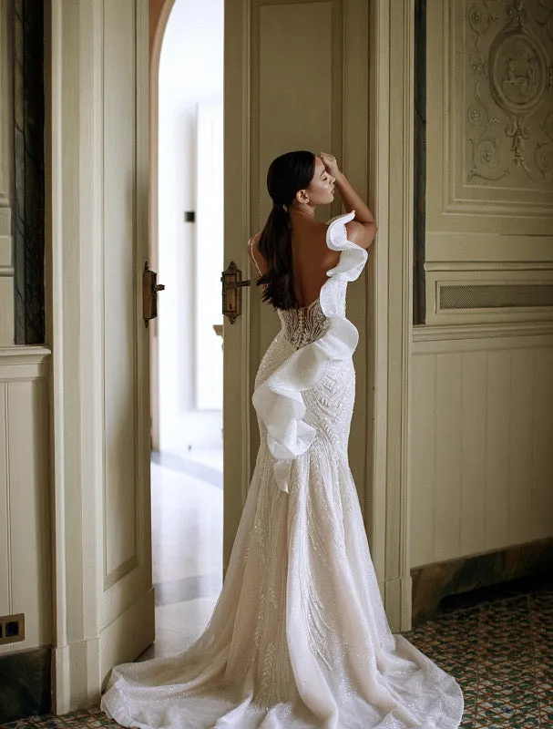 Gorgeous Deep V Neckline White Wedding Dress