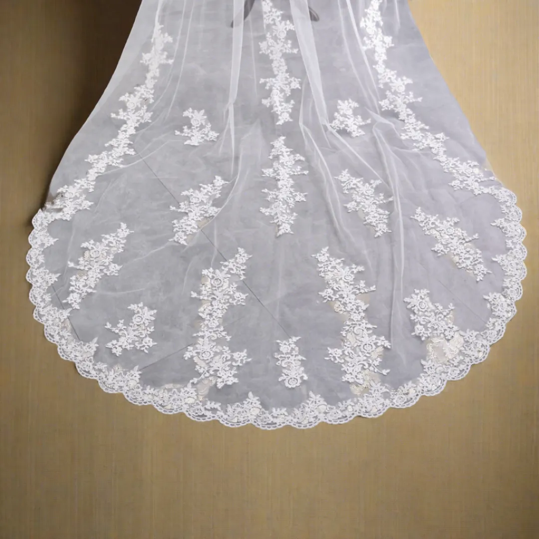 GownLink Beautiful 3.5 m Long Cathedral Bridal Veil  GLVHL53