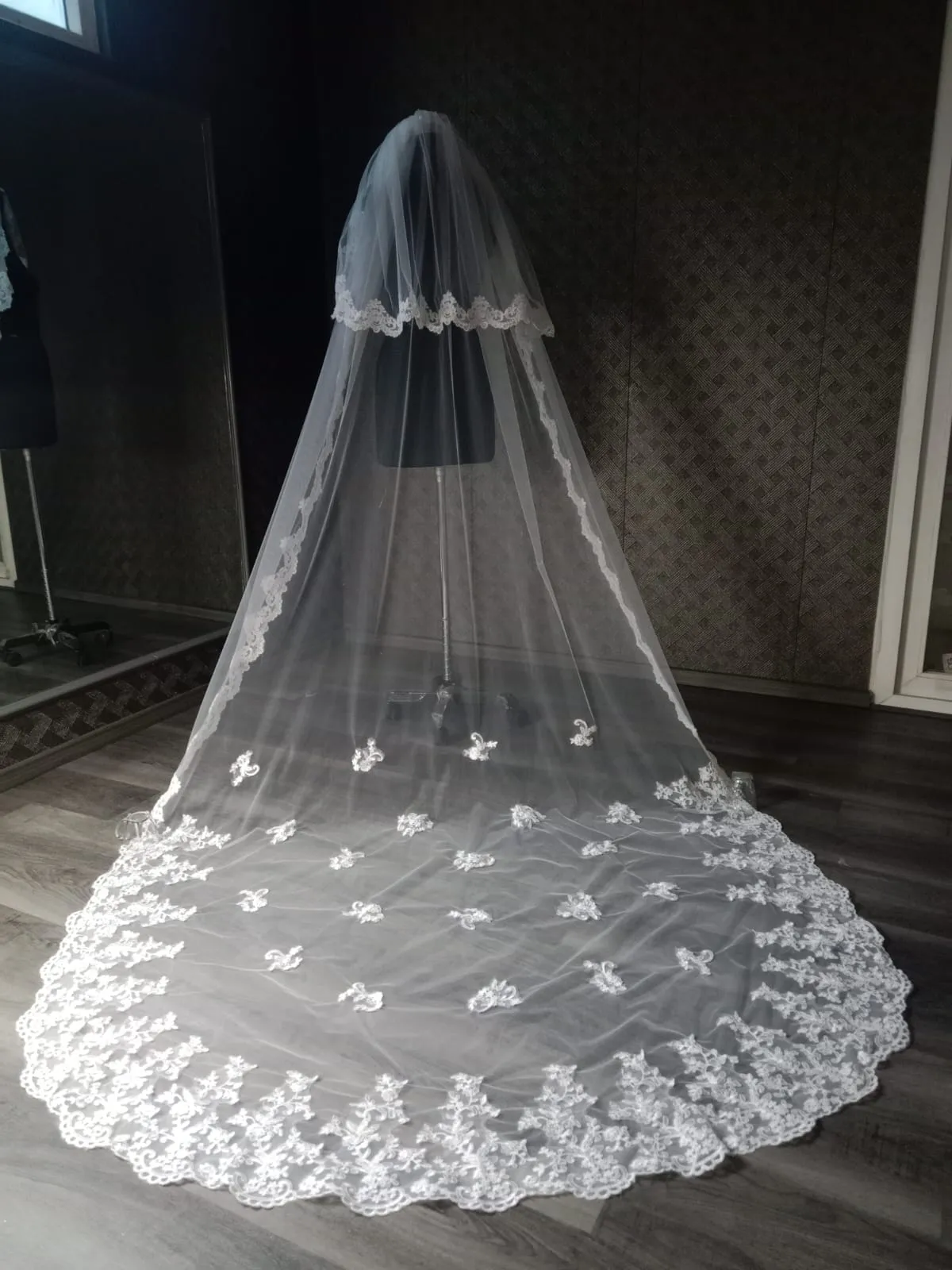 GownLink Bridal Long Veil 3.5-meter GLVHM4