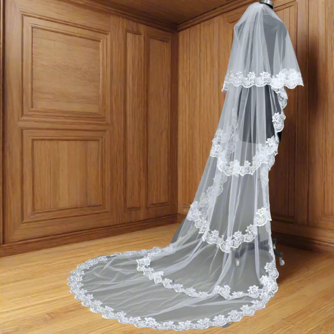 GownLink Bridal Veil  A 3.5mtr Cascade of Beauty with Comb GLV093L