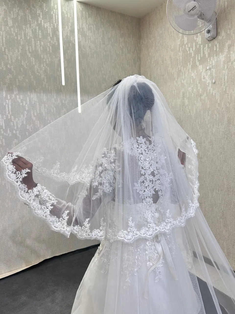 GownLink's  4 Meters Long Bridal Veil Cathedral Christian & Catholic Wedding GLVHML007