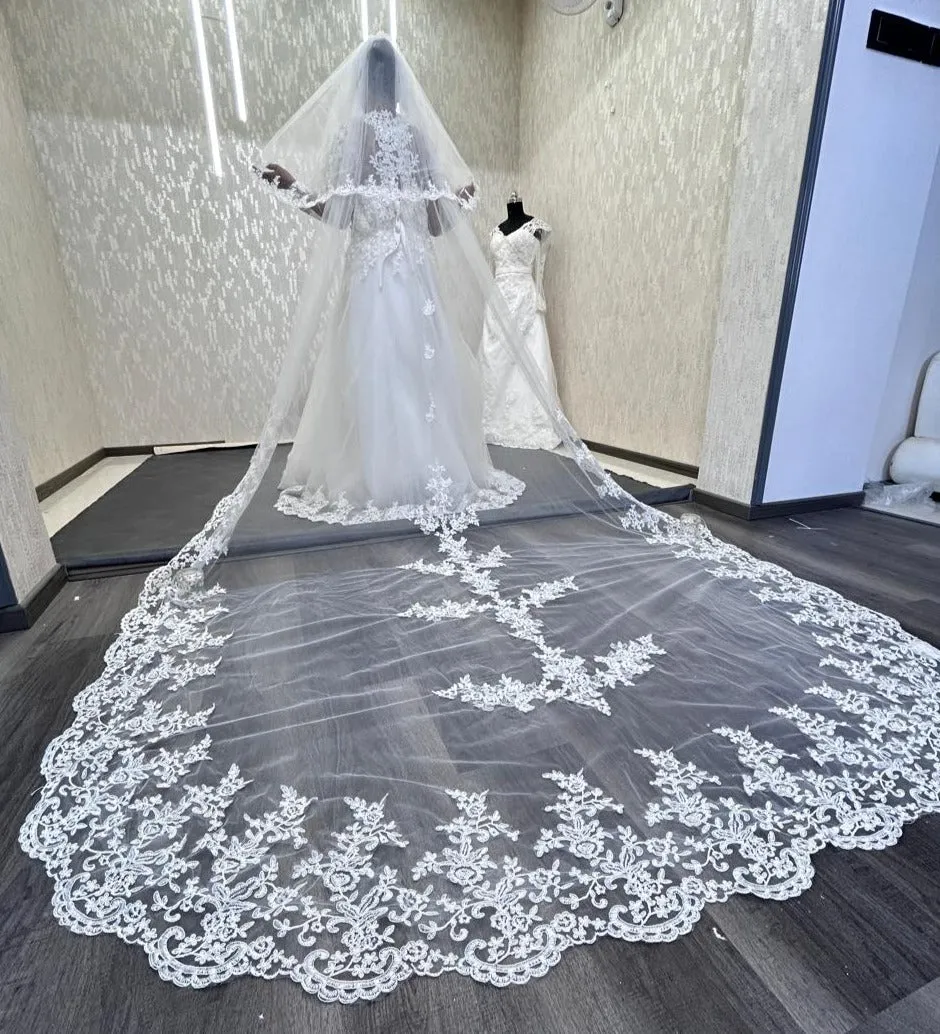 GownLink's  4 Meters Long Bridal Veil Cathedral Christian & Catholic Wedding GLVHML007