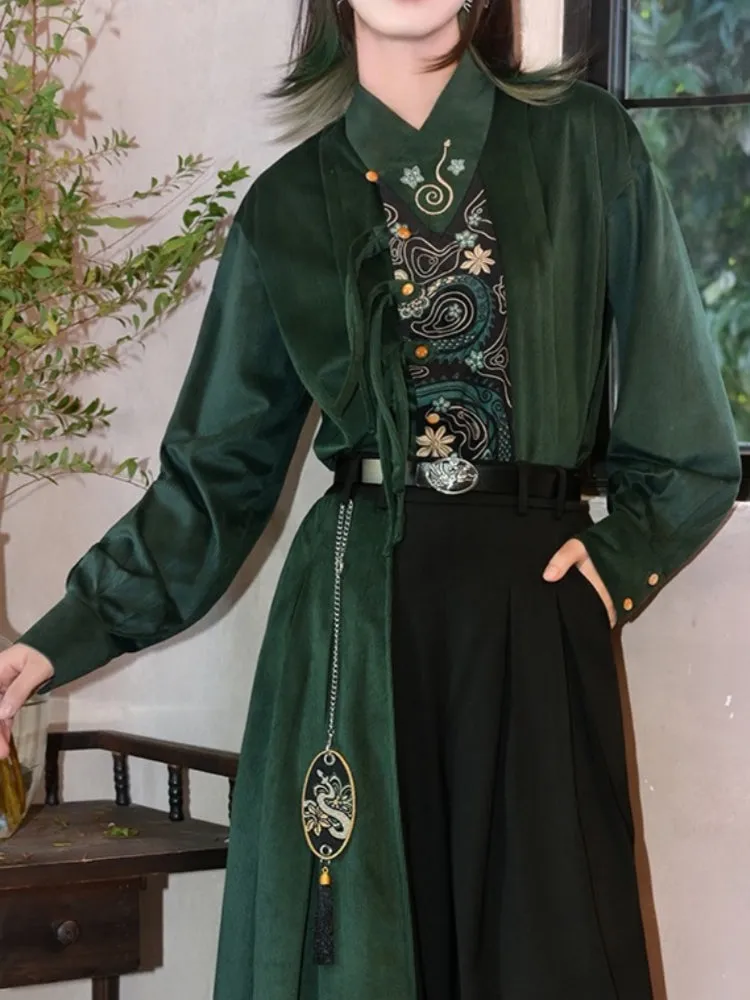 Green Top with Chinese-Style Embroidery