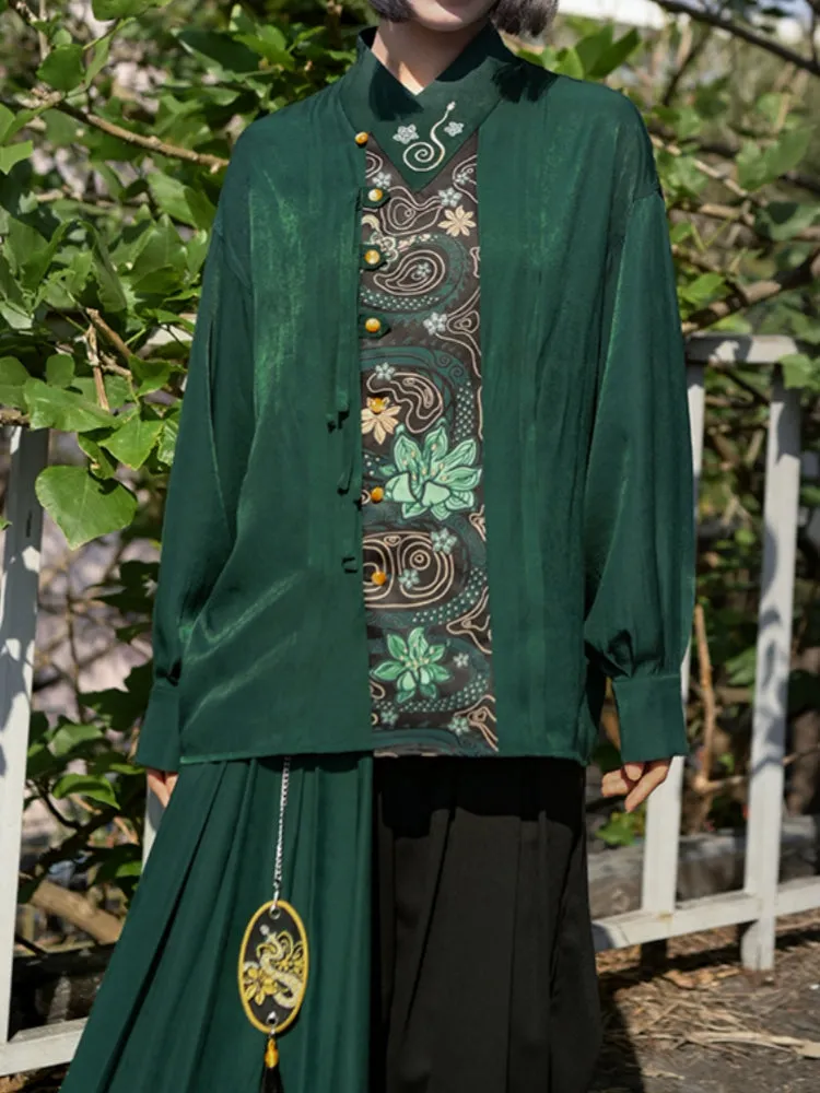 Green Top with Chinese-Style Embroidery