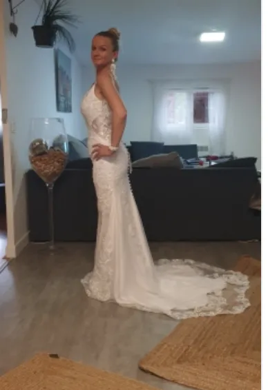 Lace Mermaid Spaghetti Straps Sexy V-Neck Backless Sweep Train Bridal Wedding Gown