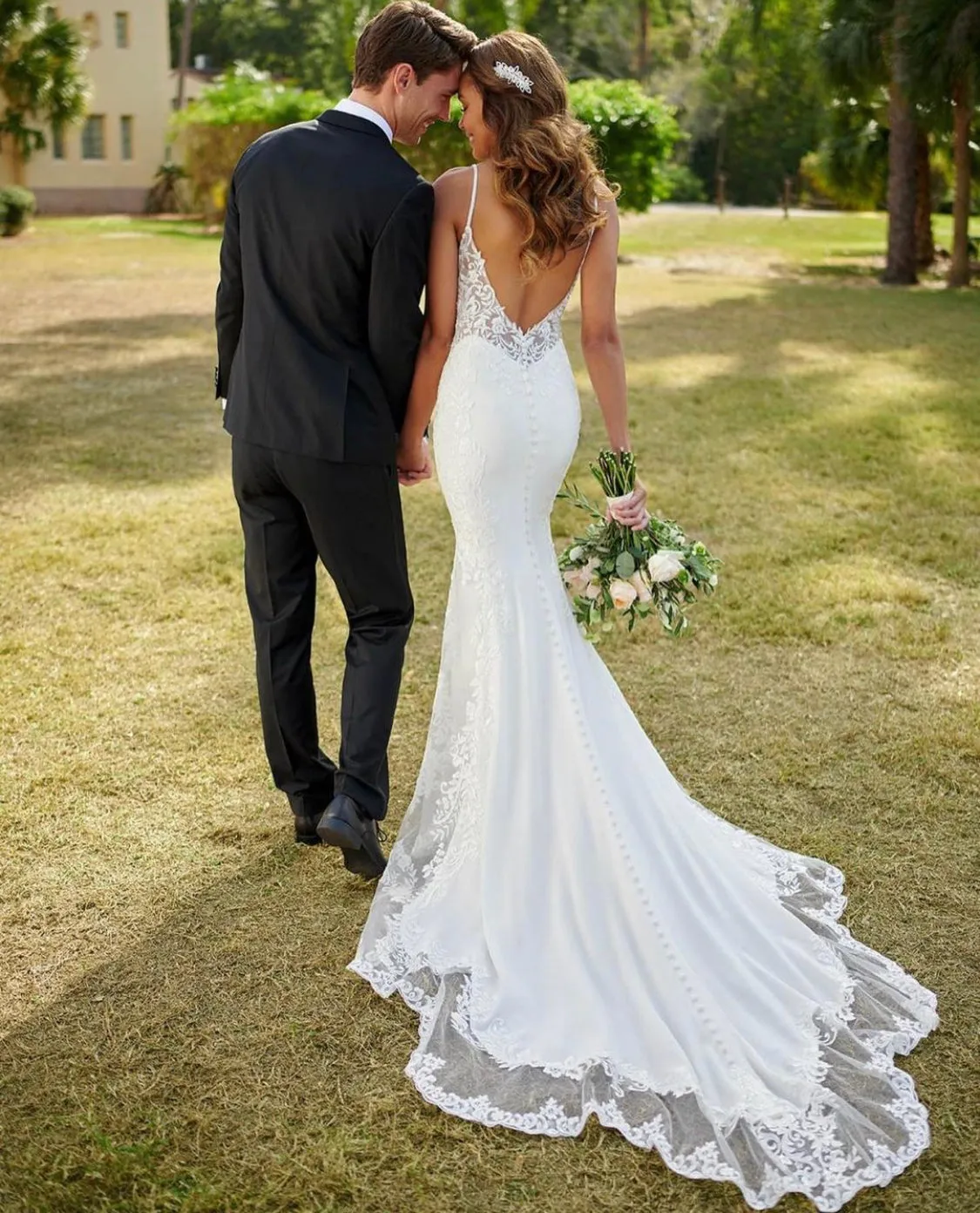 Lace Mermaid Spaghetti Straps Sexy V-Neck Backless Sweep Train Bridal Wedding Gown