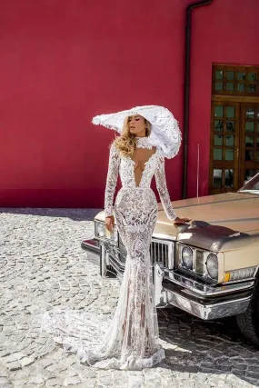 Laced Wedding Dress with Hat