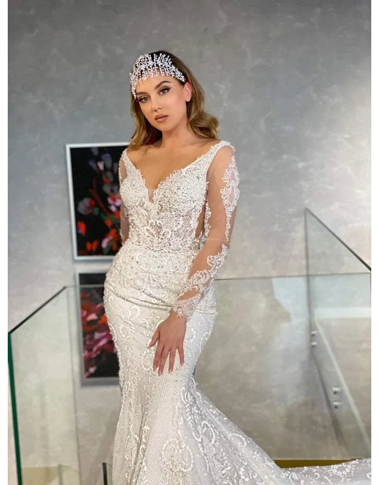Mermaid Wedding Dress With Long Trail