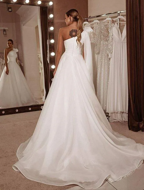 One-Shoulder Wedding Dress