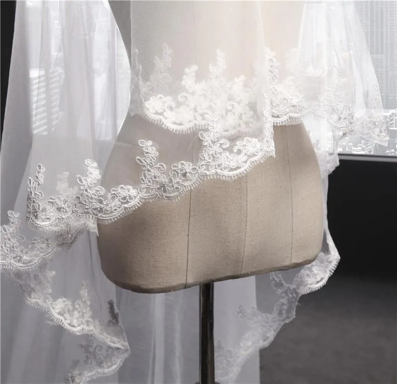 One-Tier Wedding Veil UK Tulle Lace Edge Chapel Veils Appliques TS91020