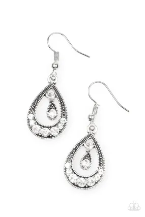 Paparazzi Earring ~ Downtown Princess - White