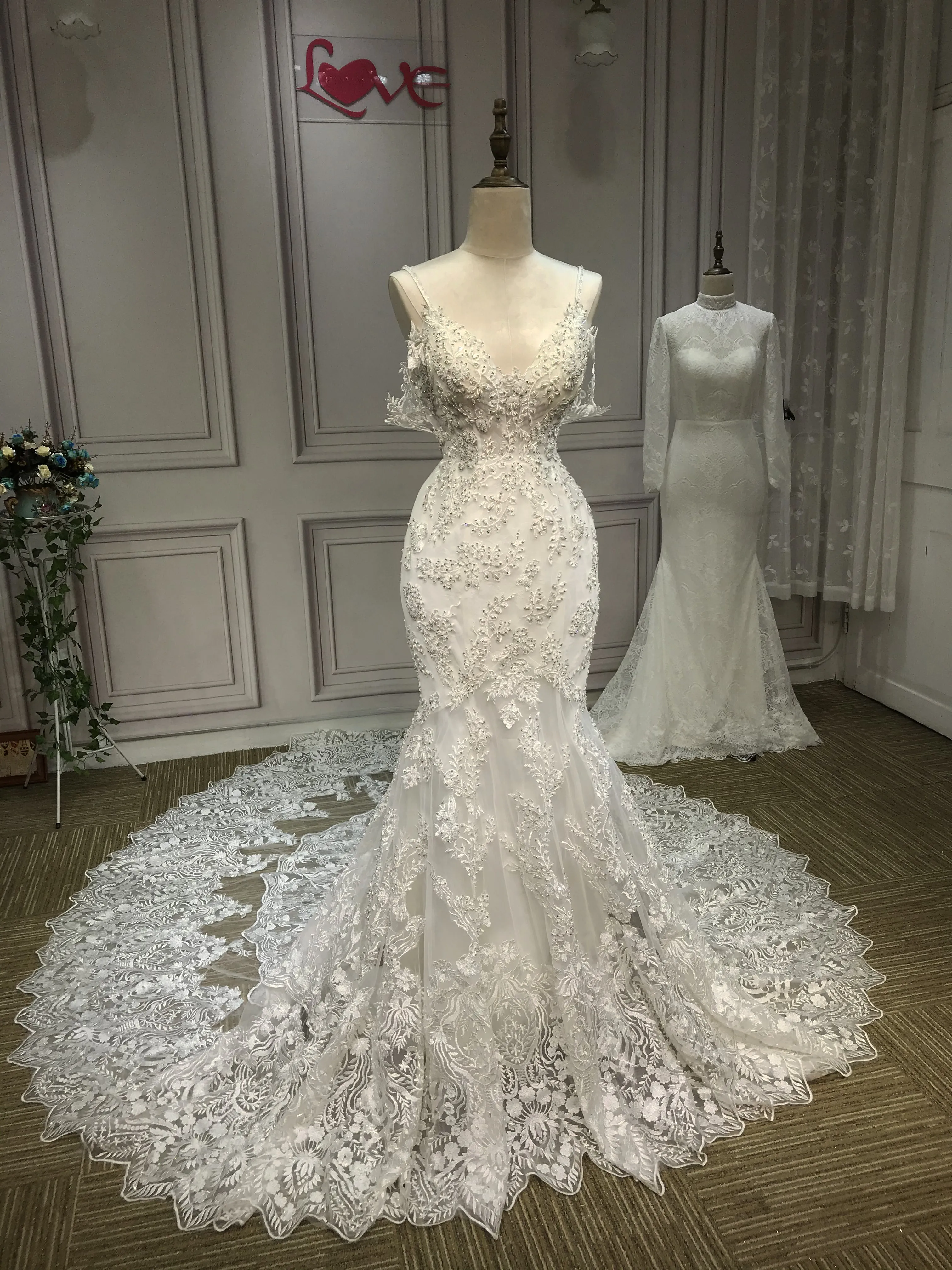 Spaghetti off shoulder lace appliques crystals rhinestones pearls beaded mermaid fit and flare wedding dress 2024