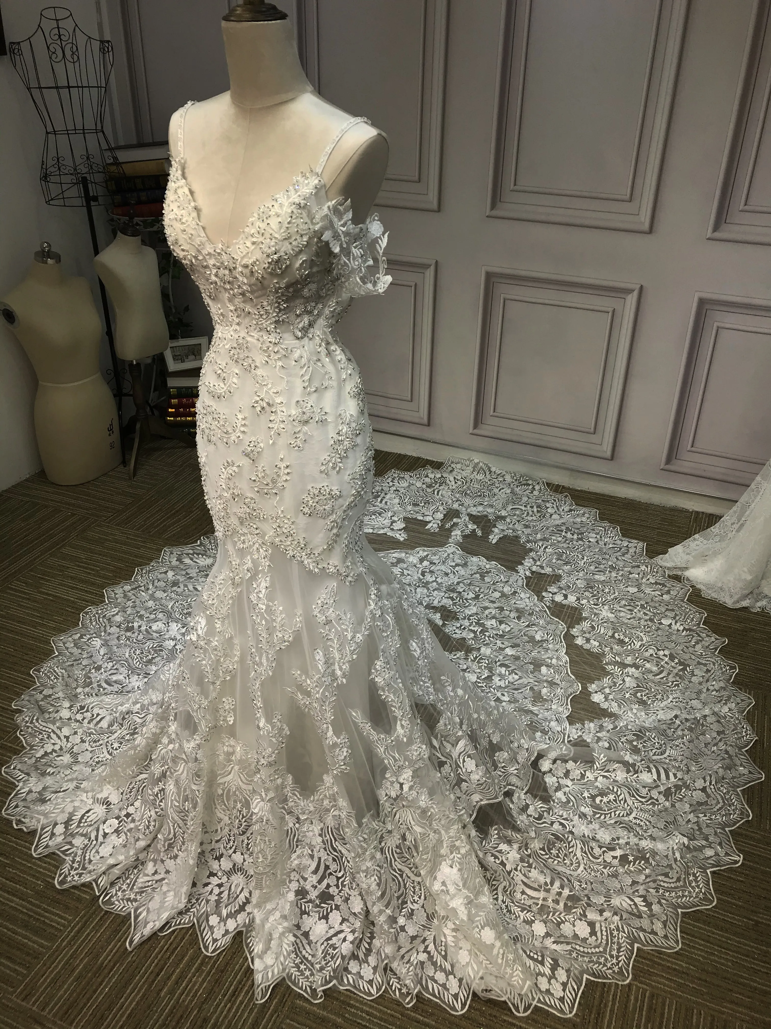 Spaghetti off shoulder lace appliques crystals rhinestones pearls beaded mermaid fit and flare wedding dress 2024