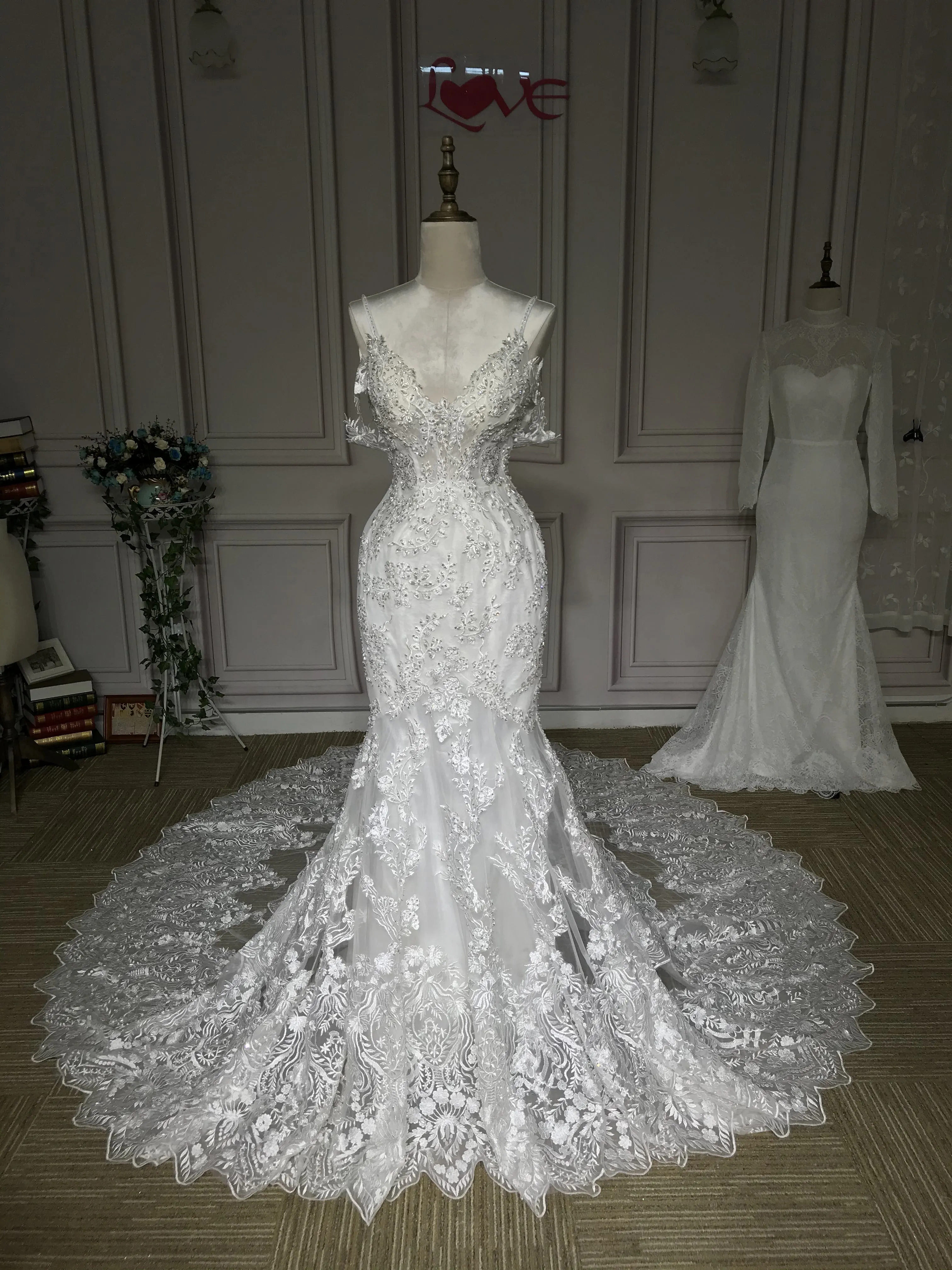 Spaghetti off shoulder lace appliques crystals rhinestones pearls beaded mermaid fit and flare wedding dress 2024