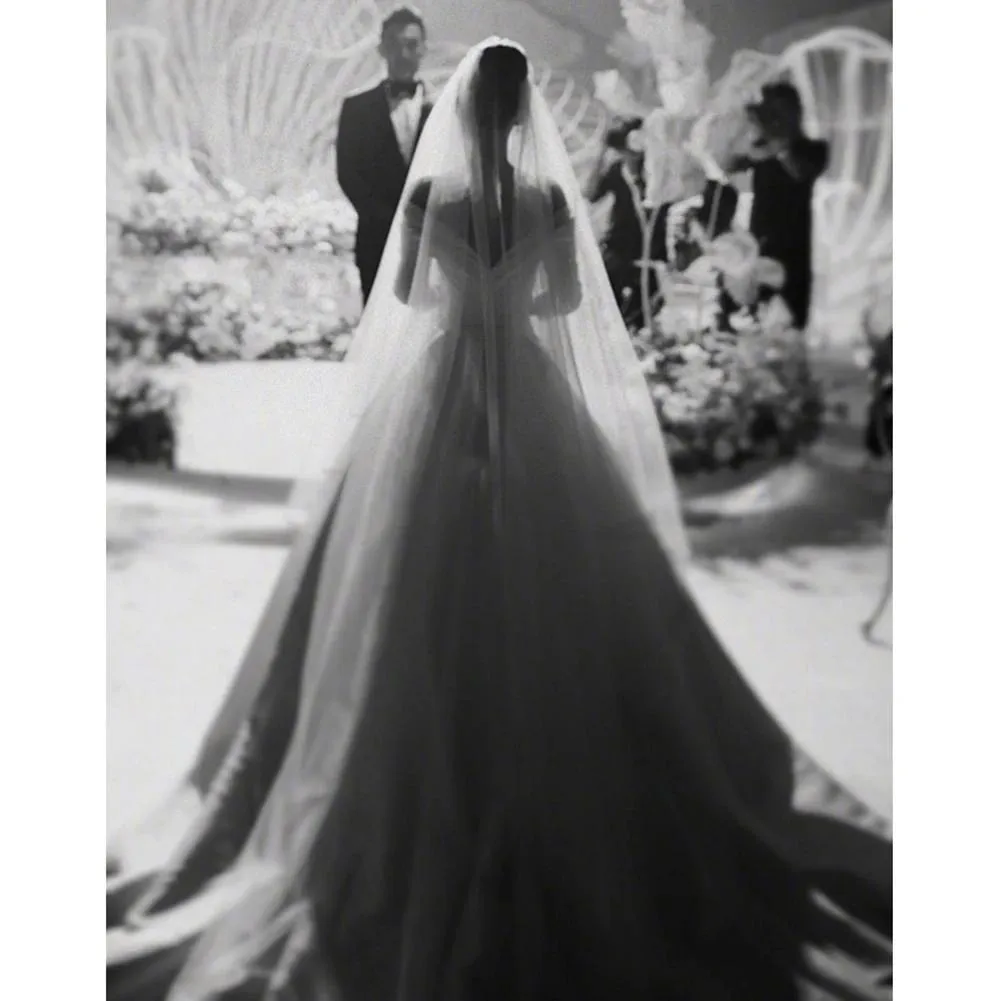 Two Layer Long Bridal Veil with Edge