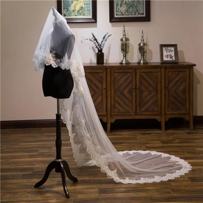 Two-Tier Wedding Veil UK Tulle Lace Edge Chapel Veils Appliques TS91009
