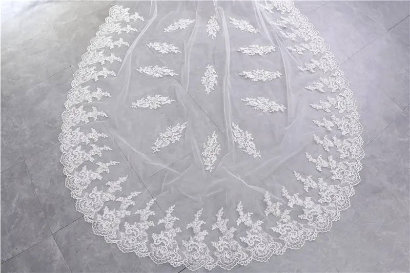 Two-Tier Wedding Veil UK Tulle Lace Edge Chapel Veils Appliques TS91047