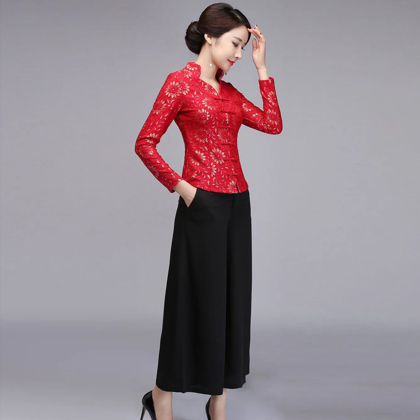 V Neck Lace Cheongsam Top with Long Pantskirt