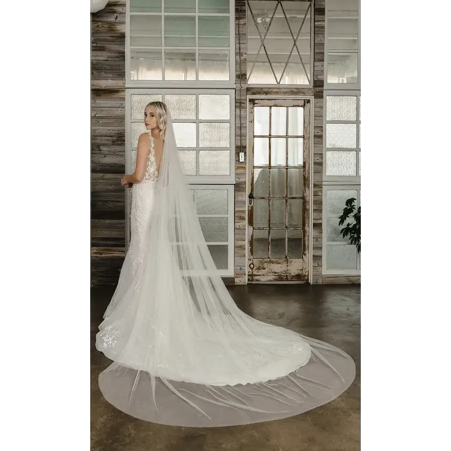 V2103WC Wide Cathedral Veil