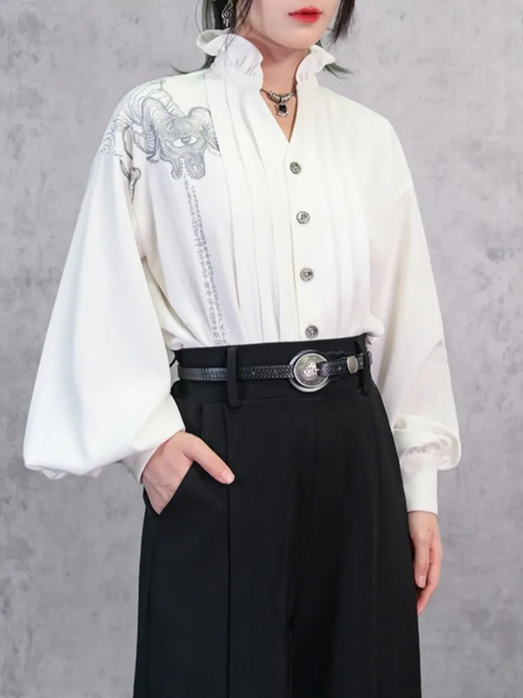 White Shirt with Chinese-Style Lace Collar