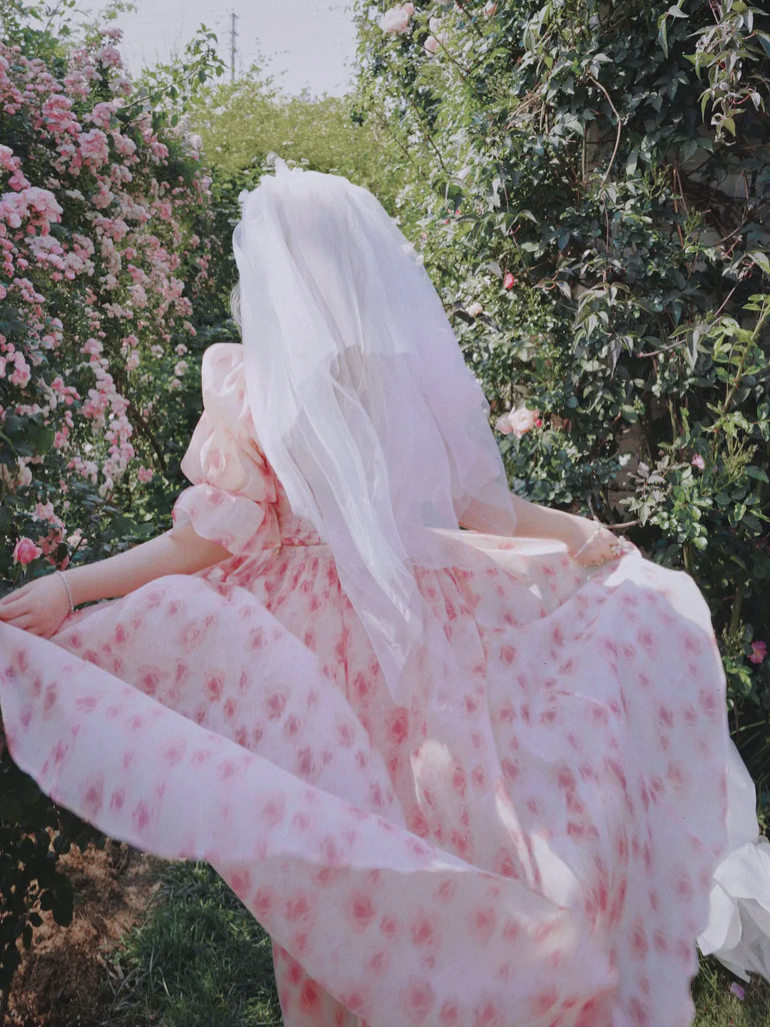 Yingtang~Berlin Rose~Plus Size Lolita Dress Puffy Trailing Floral Print